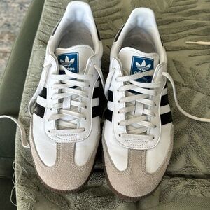 Adidas sambas